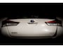 Toyota Auris 1.8 Hybrid Dynamic | Camera | Trekhaak | 17 inch LMV | Getint Glas