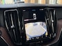 Volvo XC60 2.0 T6 Recharge AWD Plus Bright | Pano | Trekhaak | ACC |Stoelko