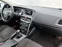 Volvo V40 1.6 T2 Kinetic(Goed OnderH, Navi, Parkeersensoren, Cruise Con, Airco, Etc)