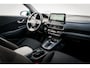 Hyundai Kona 1.6 GDI Hybrid Fashion | Automaat | 27 DKM | Ned Auto| Fabrieks Gar | Trekhaak | | camera | 16 Inch LMV | Dab Audio | Carplay/Android | Navi | Pdc |