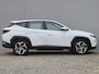 Hyundai Tucson 1.6 T-GDI PHEV Plug-in Comfort 4WD Automaat / Trekgewicht 1350 kg / Apple Carplay Android Auto / Achteruitrijcamera / Navigatie / Adaptief CC / Stoelverwarming / Climate control / Parkeersensoren achter /