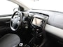 Toyota Aygo 1.0 VVT-i x-wave | Achteruitrijcamera | Vouwdak | Dealeronderhouden |