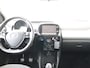 Toyota Aygo 1.0 VVT-i x-wave | Achteruitrijcamera | Vouwdak | Dealeronderhouden |