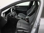Volkswagen Golf 1.5 eTSI 130pk DSG R-Line · Navigatie · Apple/Android Car Play · Camera + Parkeersensoren