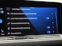 Volkswagen Golf 1.5 eTSI 130pk DSG R-Line · Navigatie · Apple/Android Car Play · Camera + Parkeersensoren