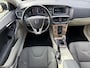 Volvo V40 Cross Country 1.6 T4 Momentum | 1E EIGENAAR | 12MND GARANTIE | CRUISE | XENON | NAVI | CAM | LMV |