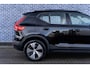 Volvo XC40 1.5 T4 Plug-in hybrid Plus Dark | Lederen Bekleding | Trekhaak | Verwarmde Voorruit | Achteruitrijcamera | Elektrische Verstelbare Voorstoelen | Keyless Entry | Navigatie | Apple Carplay | Android Auto
