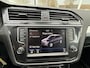 Volkswagen Tiguan 1.4 TSI Connected Series / Airco clima/ navigatie/ Cruise/ Apple carplay/ PDC/ Elektrische trekhaak/ LMV/ LED