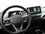 Volkswagen ID.4 First 77 kWh incl. wegklapbare trekhaak | SoH 90,9% | Wegklapbare trekhaak | Apple Carplay | Voorstoelen verwarmd | Achteruitrij camera | Parkeersensoren voor en achter | Wifi | Spraakbediening |