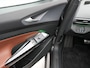 Volkswagen ID.4 First 77 kWh incl. wegklapbare trekhaak | SoH 90,9% | Wegklapbare trekhaak | Apple Carplay | Voorstoelen verwarmd | Achteruitrij camera | Parkeersensoren voor en achter | Wifi | Spraakbediening |