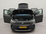 Volkswagen ID.4 First 77 kWh incl. wegklapbare trekhaak | SoH 90,9% | Wegklapbare trekhaak | Apple Carplay | Voorstoelen verwarmd | Achteruitrij camera | Parkeersensoren voor en achter | Wifi | Spraakbediening |