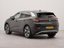 Volkswagen ID.4 First 77 kWh incl. wegklapbare trekhaak | SoH 90,9% | Wegklapbare trekhaak | Apple Carplay | Voorstoelen verwarmd | Achteruitrij camera | Parkeersensoren voor en achter | Wifi | Spraakbediening |