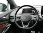 Volkswagen ID.4 First 77 kWh incl. wegklapbare trekhaak | SoH 90,9% | Wegklapbare trekhaak | Apple Carplay | Voorstoelen verwarmd | Achteruitrij camera | Parkeersensoren voor en achter | Wifi | Spraakbediening |