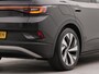 Volkswagen ID.4 First 77 kWh incl. wegklapbare trekhaak | SoH 90,9% | Wegklapbare trekhaak | Apple Carplay | Voorstoelen verwarmd | Achteruitrij camera | Parkeersensoren voor en achter | Wifi | Spraakbediening |