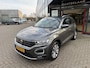 Volkswagen T-Roc 1.5 TSI Style Business Camera Navigatie Trekhaak