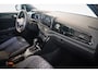 Volkswagen T-Roc R-Line | Panorama | IQ Light | ACC | Camera | 19" | IQ Drive | Stoel/Stuuverw. |