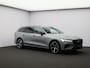Volvo V60 2.0 T8 Plug-in hybrid AWD Plus Dark / Panoramadak / Head-Up Display / 360 Camera / Sportstoelen / Adaptive Cruise / Stoel+Stuurverwarming /
