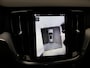 Volvo V60 2.0 T8 Plug-in hybrid AWD Plus Dark / Panoramadak / Head-Up Display / 360 Camera / Sportstoelen / Adaptive Cruise / Stoel+Stuurverwarming /
