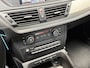 BMW X1 SDrive20i Business - PANORAMADAK - NAVI - CAMERA - ORG NL
