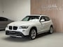 BMW X1 SDrive20i Business - PANORAMADAK - NAVI - CAMERA - ORG NL