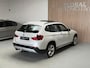 BMW X1 SDrive20i Business - PANORAMADAK - NAVI - CAMERA - ORG NL