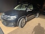 Volkswagen Tiguan 1.4 TSI | Connected Series | Panorama | Marge | Dealeronderhouden |