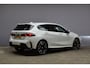 BMW 1-Serie (f70) 120 150pk Aut M Sport Design Edition VOL! Harman kardon/ Panorama / M Kuipstoelen! Head-up! Etc!!