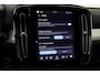 Volvo XC40 B4 (M-HYBRID) PLUS DARK -CAMERA|ADAP.CRUISE|VERW.VOORRUIT|TREKHAAK|HARMAN/KARDON|19"