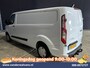 Ford Transit Custom 2.0 TDCI 130pk L2H1 Inrichting Euro6 Airco | Camera | 2800kg Trekhaak | LED | Android Auto Cruisecontrol, Verwarmde voorruit, Stoelverwarming, Parkeersensoren, Bijrijdersbank