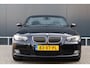 BMW 3-Serie Cabrio 325i High Executive | Automaat | NL Auto | Stoelverwarming | Leer | Xenon | Navigatie