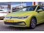 Volkswagen Golf 1.4 eHybrid Style | Massage stoel+ verwarming | Camera | Apple Carplay/Android Auto | Cruise adaptief | Elektrisch verstelb. bestuurdersstoel met geheugen | Achteruitrijcamera | Apple Carplay/Android Auto|telefoonintegratie premium | Cruise control adaptief met Stop&Go en stuurhulp