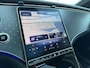 Mercedes-Benz EQE 300 Business Line 89 kWh | Night | Panoramadak | Sfeerverlichting | Achteruitrijcamera | 19" multispaaks velgen | Stoelverwarming |