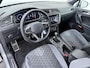 Volkswagen Tiguan 1.5 TSI R-Line | Carplay | Parkeerhulp | ACC | Matrix LED | Spiegelpakket | 19'' |
