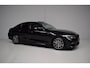 BMW 3-Serie 320i 184PK AUT8 M-SPORT LEER / CAMERA / SCHUIFDAK / CARPLAY / STOELVERWARMING / SFEERVERLICHTING / CAMERA / MAXTON