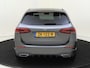 Mercedes-Benz B-klasse 200 Premium / AMG/ Night/ 19 inch/ Sfeerverlichting