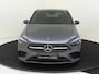 Mercedes-Benz B-klasse 200 Premium / AMG/ Night/ 19 inch/ Sfeerverlichting