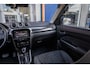 Suzuki Vitara 1.5 Hybrid Style | Trekhaak | Elec panodak | Two-tone | Cruise adaptief | Camera | Navigatie | Voorstoelen verwarmd | Achteruitrijcamera | Cruise control adaptief | Electronic climate controle
