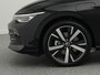 Volkswagen Golf Life Edition 1.5 eHybrid 204 PK | Trekhaak | Navigatie | Stuur & Stoelverwarming | LED plus |