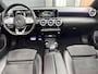 Mercedes-Benz A-klasse 180 AMG Line | Pano | LED | Sfeer | Stoel verwarming | Camera |