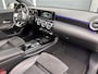 Mercedes-Benz A-klasse 180 AMG Line | Pano | LED | Sfeer | Stoel verwarming | Camera |