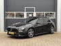 Mercedes-Benz A-klasse 180 AMG Line | Pano | LED | Sfeer | Stoel verwarming | Camera |