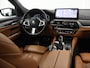 BMW 6-Serie Gran Turismo 630i High Executive | M-Pakket | Panoramadak | Ele.verstelbare stoelen + Geheugen | 360 Camera | DAB | Apple Carplay/Android Auto | Adaptieve Cruise Control | Ele.wegklapbare trekhaak | SoftClose |