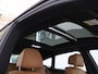 BMW 6-Serie Gran Turismo 630i High Executive | M-Pakket | Panoramadak | Ele.verstelbare stoelen + Geheugen | 360 Camera | DAB | Apple Carplay/Android Auto | Adaptieve Cruise Control | Ele.wegklapbare trekhaak | SoftClose |