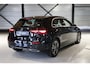 Mercedes-Benz A-klasse 180 Business Line|Automaat|Navi|LED|Camera|Leder|Verwarmbare stoelen|Donkere hemel|17inch.