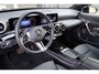Mercedes-Benz A-klasse 180 Business Line|Automaat|Navi|LED|Camera|Leder|Verwarmbare stoelen|Donkere hemel|17inch.