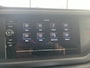 Volkswagen Polo 1.0 MPI Polo Airco - Apple carplay - Cruise control - Parkeersensoren - Licht metalen velgen 15 inch - Stuur multifunctioneel - Radio - Start/stop systeem - Elektrische ramen - Led verlichting - Stoffen b
