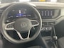Volkswagen Polo 1.0 MPI Polo Airco - Apple carplay - Cruise control - Parkeersensoren - Licht metalen velgen 15 inch - Stuur multifunctioneel - Radio - Start/stop systeem - Elektrische ramen - Led verlichting - Stoffen b