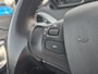 Peugeot 2008 1.2 PureTech Allure Panoramadak | Trekhaak | Parkeersensoren | Climate control |