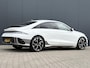 Hyundai Ioniq 6 Lounge 77.4 kWh / SOH 100% / Origineel NL Auto / 02-2030 Fabrieksgarantie / Stoel-, Stuur en Achterbankverwarming / Elektrische Stoelen / Stoelgeheugen / 360 Camera / Warmtepomp / Dodehoek Camera / HUD Display / Full Option /
