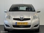 Toyota Yaris 1.3 VVTi Aspiration 5-drs [ NAP trekhaak airco ]